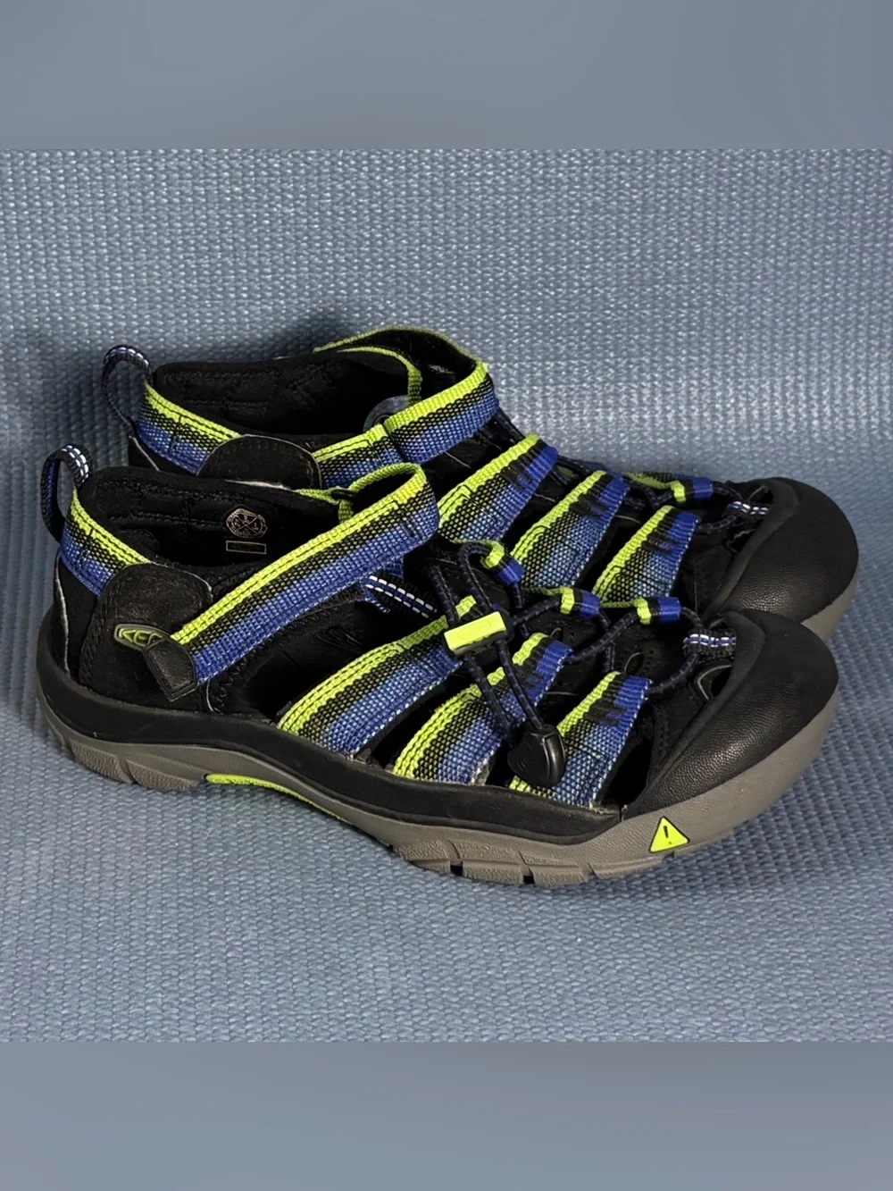 KEEN Newport H2 Waterproof Outdoor Sandals Blue Green Kid’s Size 3